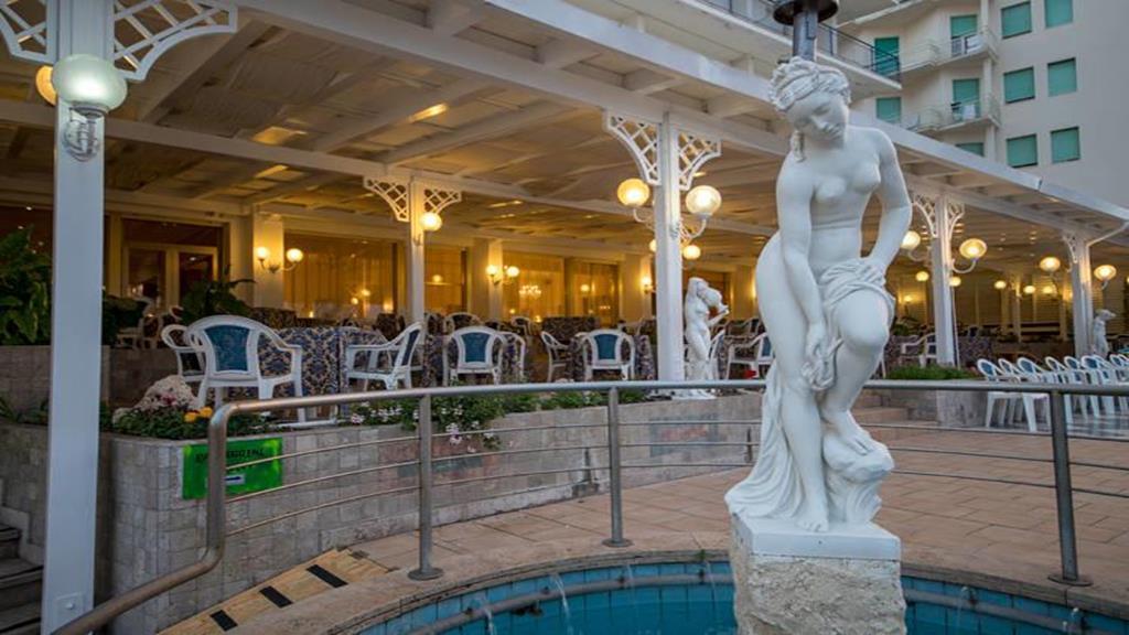 Hotel Grand Excelsior